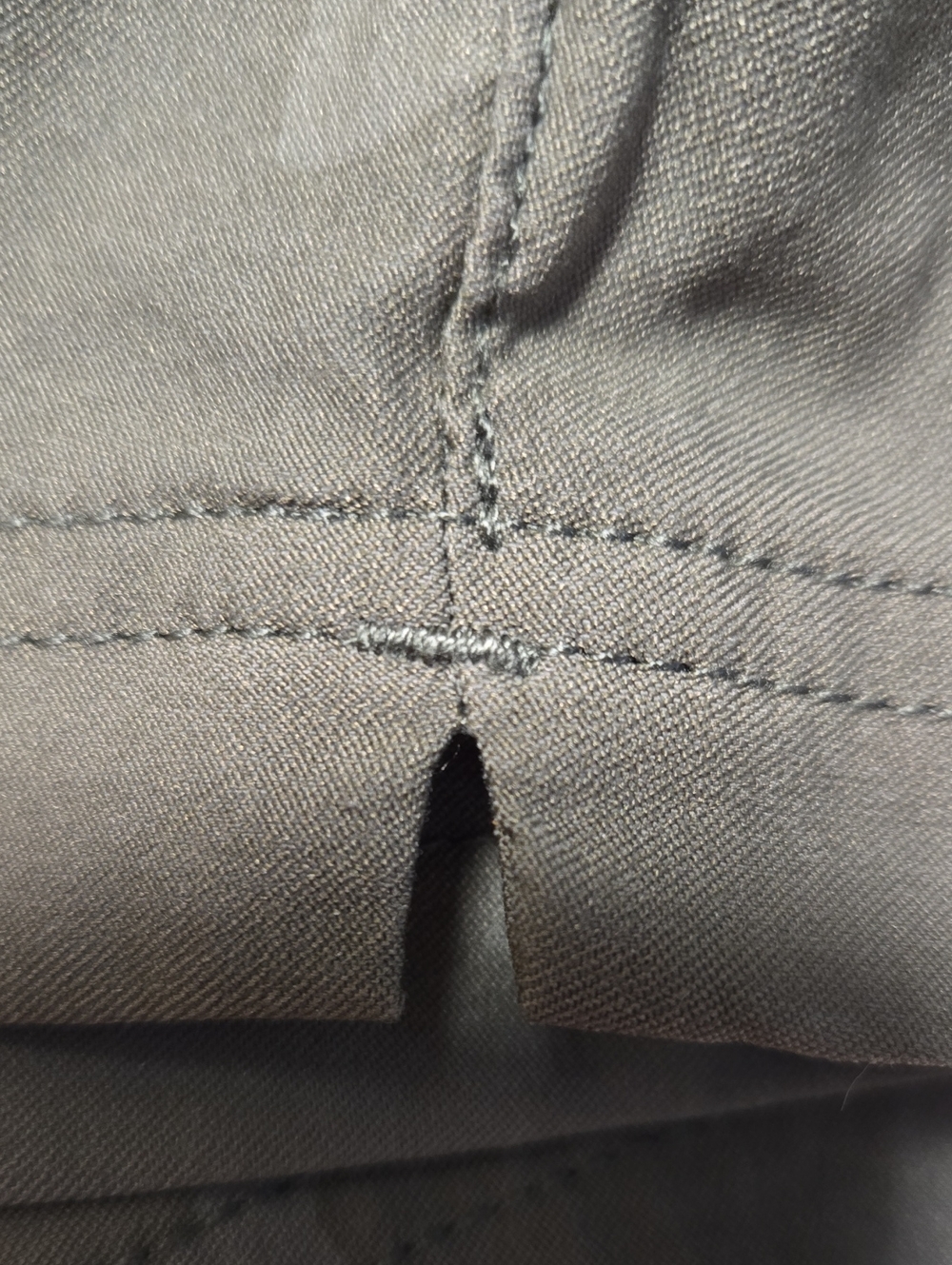 Prana Halle II Sage Camo Shorts - 4 - Picture 4 of 6